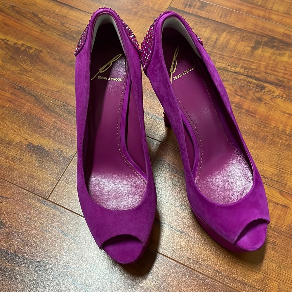 Brian Atwood Platform Pumps